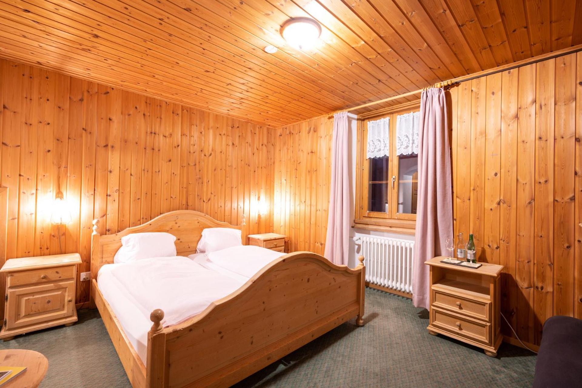 סילס מריה Hotel Cristallina מראה חיצוני תמונה